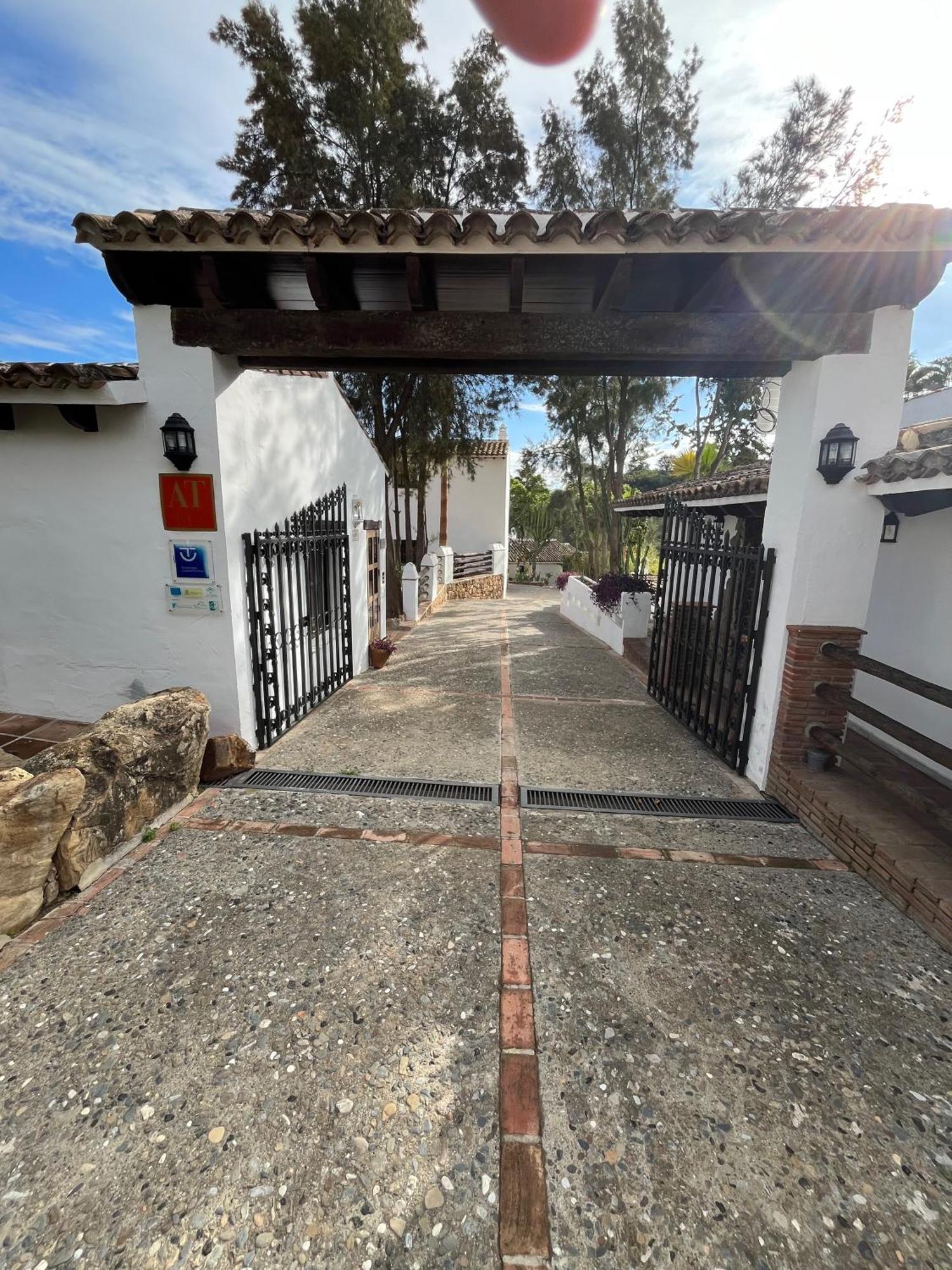 Malaga Sierra De Las Nieves By Real Spain Hotels Adults Recommended 카사라보넬라 외부 사진